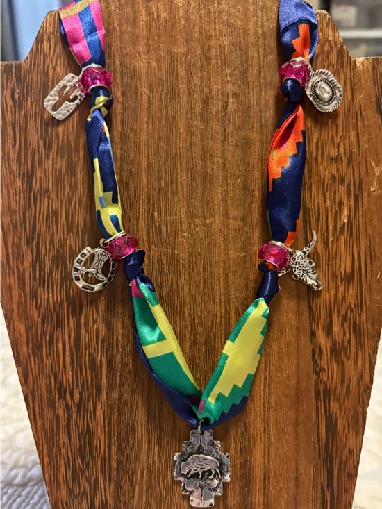 Handmade Jewelry - Colorful Southwestern-Inspired Green pink  & Blue Necklace with Silver Pendants